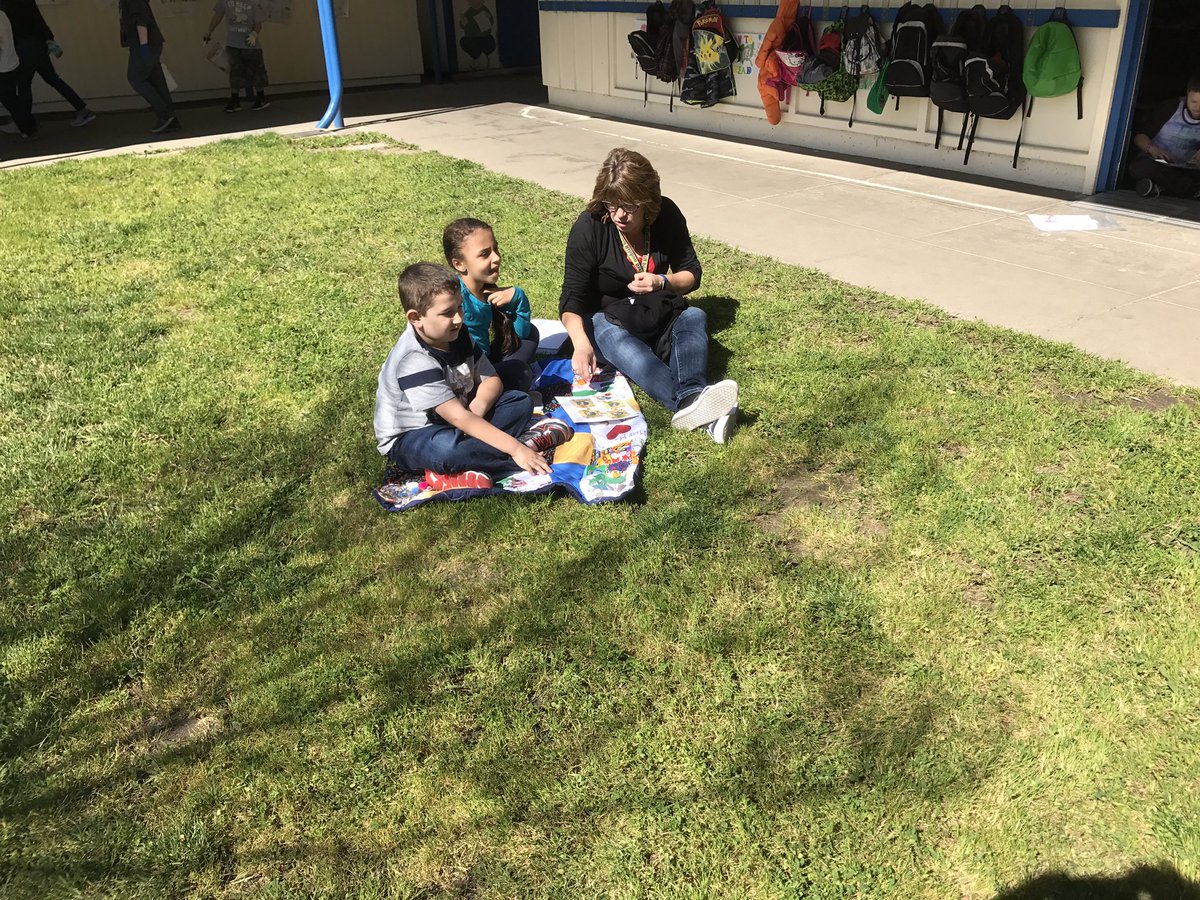 tom_ltom's tweet photo. Taking advantage of the nice weather while playing our math games! @ljebullpups https://t.co/4Wr58KLJHJ