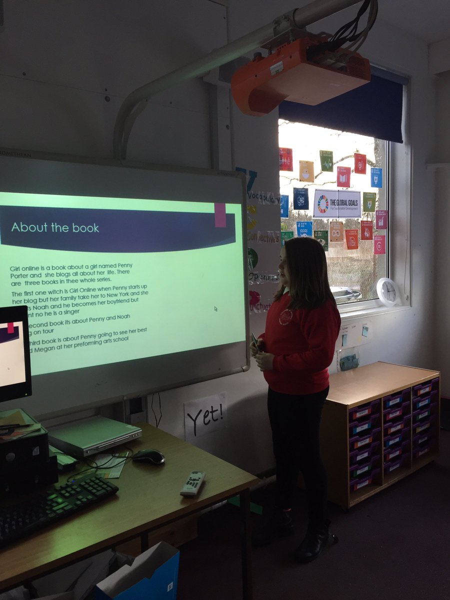 Kininmps's tweet photo. Book Week Presentations! #lovetoread #engagedinreading #worldbookday2017 https://t.co/saJ5PQ43ye