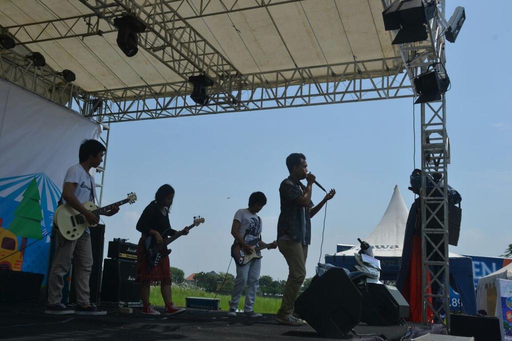 ExcellentBand_'s tweet photo. at @infosda #Pasjo2017 @jawapos #MusikIndonesia #Excellover's https://t.co/ewr1sLpx3Q
