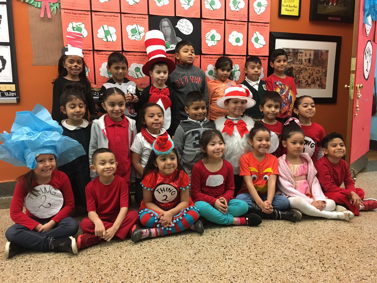 bhart610's tweet image. SAS loves Dr. Seuss #sasreadingweek #saspride