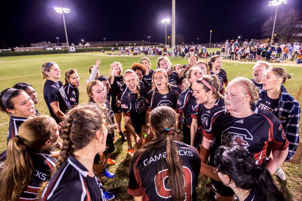 Under the lights last Friday for a friendly match against College of Charleston! 90-10 with lead scorer <a href="/s_boudwin/">Sydney</a> 💪