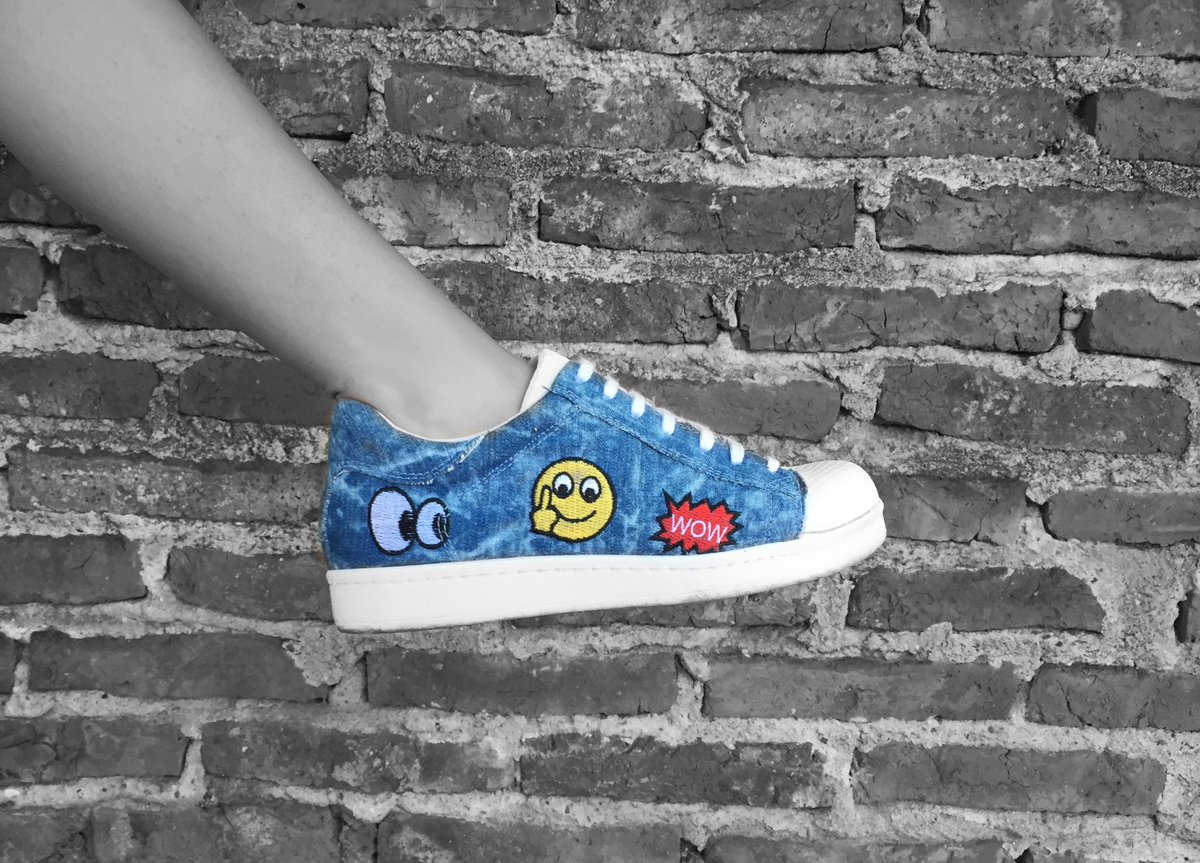 Sneakers • in stock ✨
Encontralas en nuestros locales exclusivos ‼️