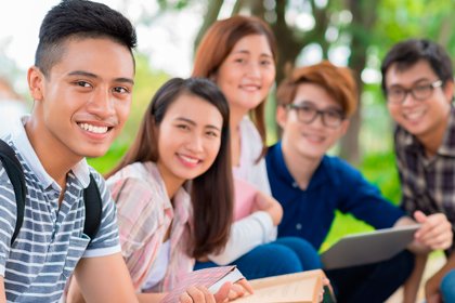 IDPAustralia's tweet photo. Here are some useful tips to overcome common challenges you might face when studying abroad. #studyinaustralia https://t.co/tf9bFNRHUn https://t.co/T6wPv91iBW