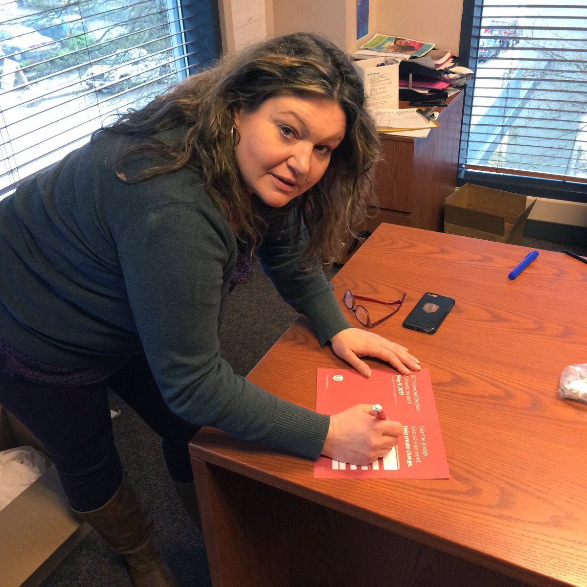UniforTheUnion's tweet photo. Unifor members across British Columbia are pledging to vote on May 9! #bcpoli #unifor #bcelxn17 https://t.co/YxpRuYXswf