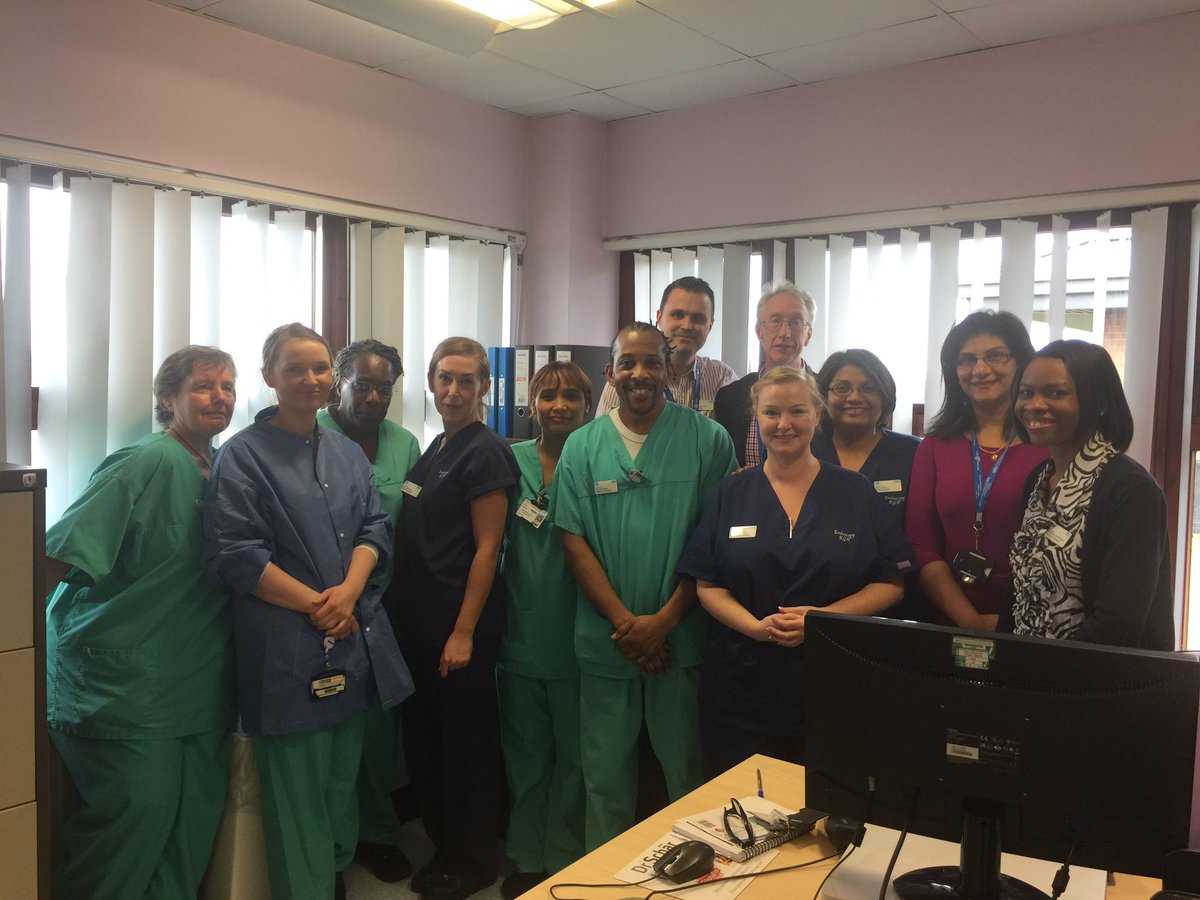 carolinemoore62's tweet photo. Fantasy teamwork at King George endoscopy unit resulting in excellent Jag feedback! #amazing#pride#thisteamcan https://t.co/qnpU1eIN7x