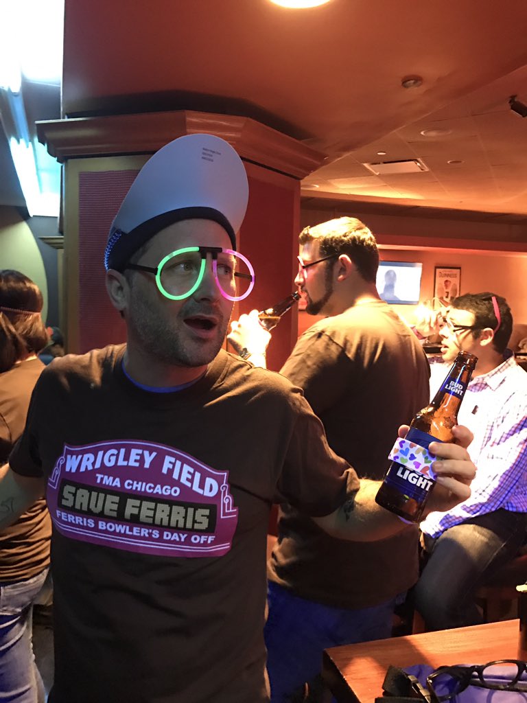 Valoryii's tweet photo. Let the good times bowl #tmaparty #chicago https://t.co/GiJ6vBd7BF