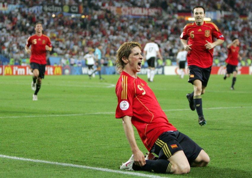 carrusel's tweet photo. Porque siempre será nuestro Niño #FuerzaNiño

Estabilizado y consciente. Pasará la noche en observación

Mucho ánimo Fernando @Torres https://t.co/kykGpQBIVB