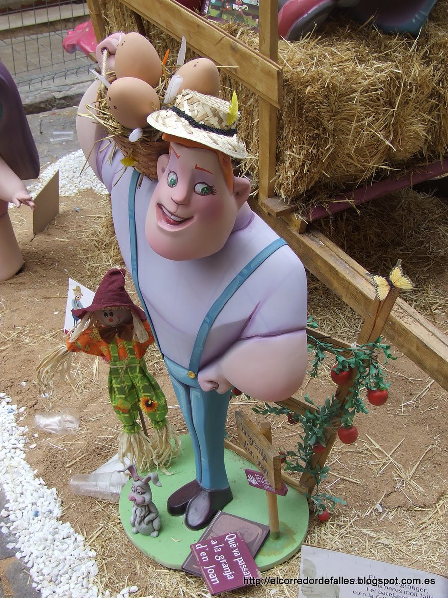 CorredorFalles's tweet photo. #Crònica #Falles2016 La Vila- Centre @FallaSantJoan @JuanjoSalom d @JLF_Alzira #Falles #Alzira #RiberadelXúquer https://t.co/maDJcLKyze https://t.co/aGSeWyBtSg