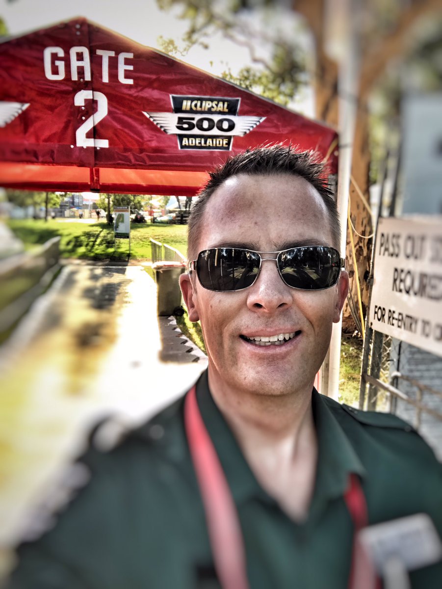 SJASAStateNurse's tweet photo. Day 2 for @stjohn_sa responders and clinicians at #Adelaide @Clipsal500 @supercars. Great to see #volunteers in action #mySJAday https://t.co/4TZFIdVbRU