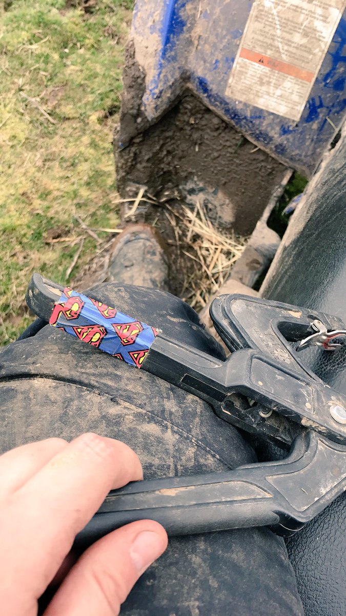 Lauren72Martin's tweet photo. Everyone should have a stripe of superman tape of their tagging gun #calfwatch2017 #lzadventures https://t.co/N24gnZ2uDQ