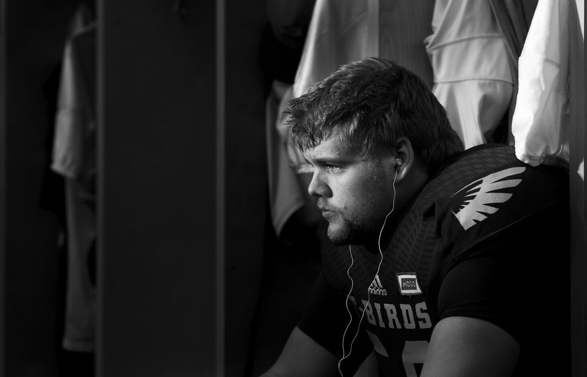 Congratulations to former Thunderbirds football player Alec Pennell for being signed by the <a href="/BCLions/">BC LIONS</a> 👏

STORY: ow.ly/RvEo309x9Of