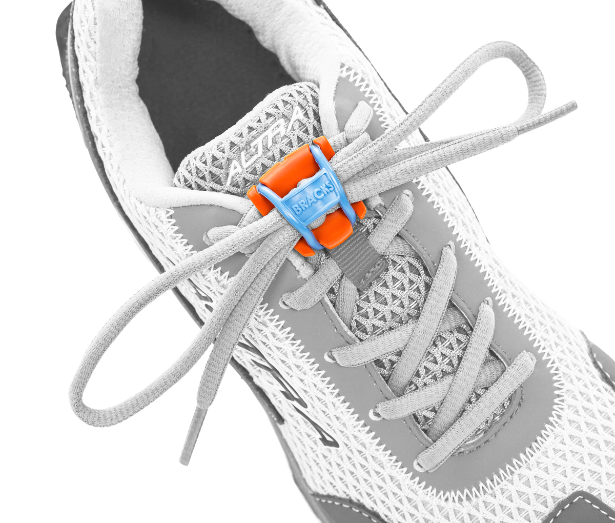 brackslacelock's tweet photo. BRACKS: a simple and effective solution for for keeping your laces tied. Just keep on running! #running #runnersworld #laces #runningshoes https://t.co/jzGAK44VRo
