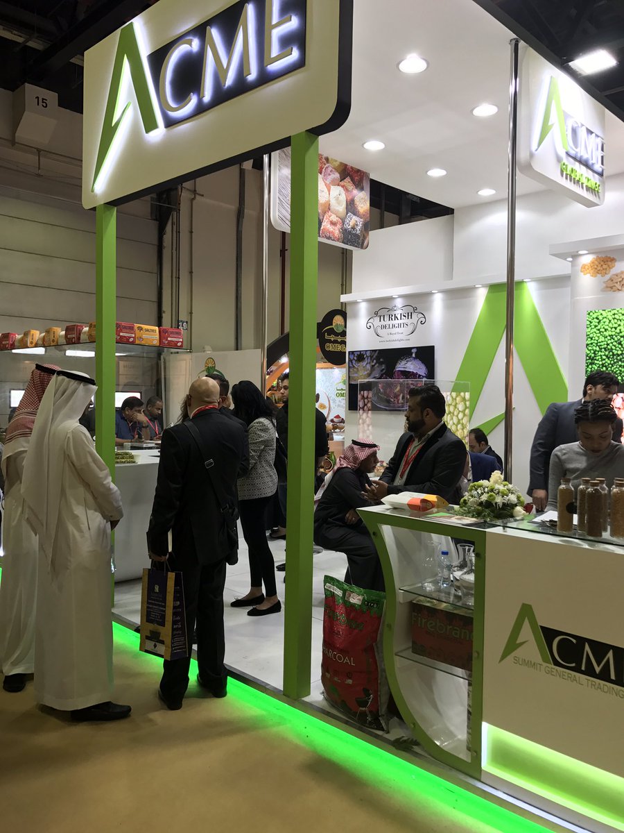 Frbdnvapes's tweet photo. After @Gulfood #Dubai #2017 looking forward to attend @Vapejamuk1 in #London April 17 and @VaperExpoUK in #Birmigham May 17. #vape #vapefam https://t.co/KJyW1w64Sz