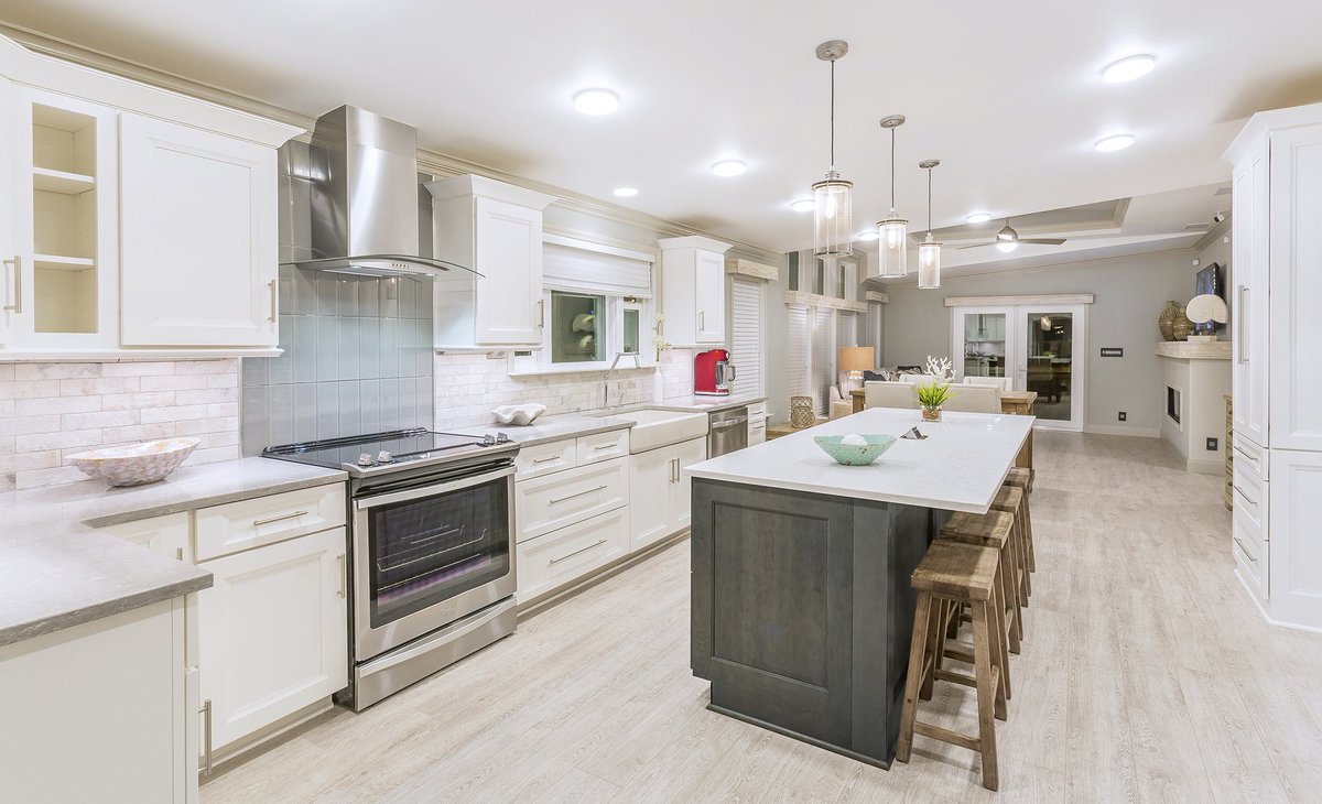Wellborn Cabinet Inc tweet media