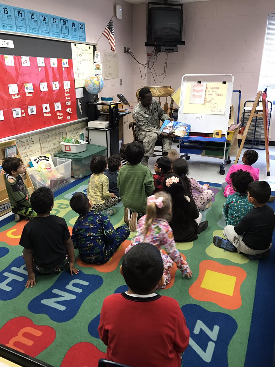 This week has been full of guest readers, story tellers and the love of reading always ❤ #lifelongreaders <a href="/ForestdaleES/">Forestdale ES</a>
