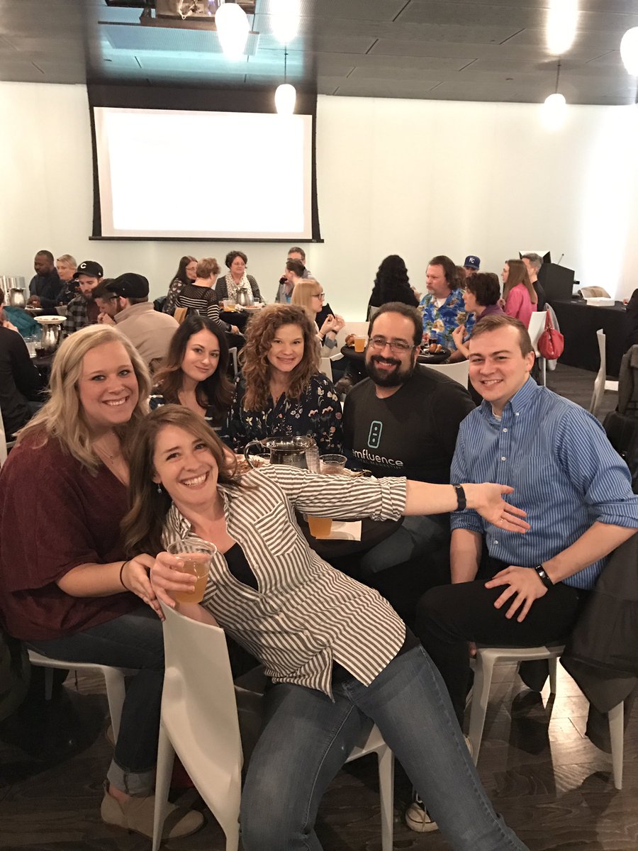 emfluence's tweet photo. Representing at @YFANelson tonight at #YFASmackdown! #allthetrivias https://t.co/GmVoGjk7Jq