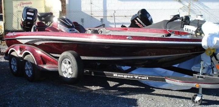 melvinsmitson's tweet photo. 4 NEW Ranger fishing boats on sale! #Fishing #BassFishing #Boating #Boats #RangerBoats #Z520C #Z520 #Z522D > https://t.co/dQIMyA6t4Z https://t.co/7erCsDyUOH