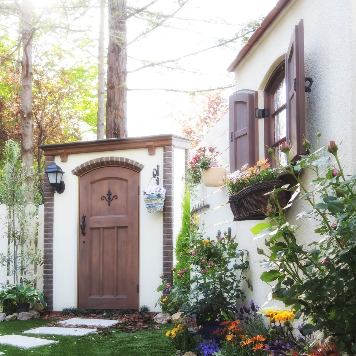 ディーズガーデン 公式 Kyoto Sur Twitter お庭に置くおしゃれな物置 ディーズシェッドカンナ ディーズガーデン T Co Vu7cxaqqfn ディーズガーデン カンナ 物置 ガーデニング お庭 薔薇 おしゃれ 木製物置 収納 エクステリア 暖かい 園芸