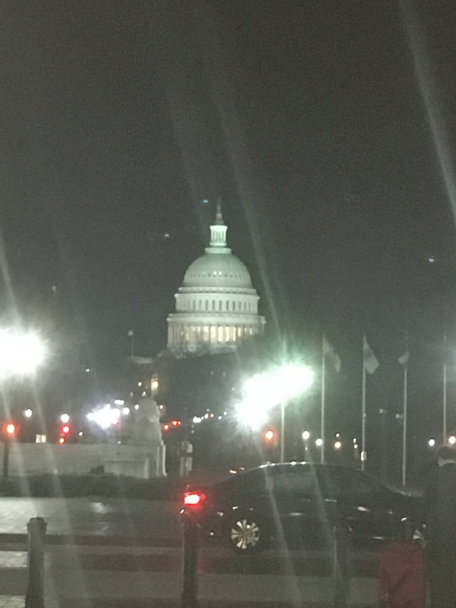 Floridarail's tweet photo. Another successful #RailDay2017 on the Hill! We had a record number of people representing the train industry. All Aboard! 🚂 https://t.co/B0S19vvrTT