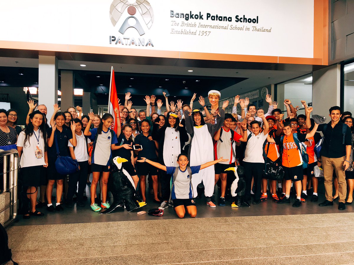 Bps2041's tweet photo. And we're off! Antarctica here we come! #bps2041 @BangkokPatana @robertswan2041 #2041 https://t.co/6QXOI1dCYK