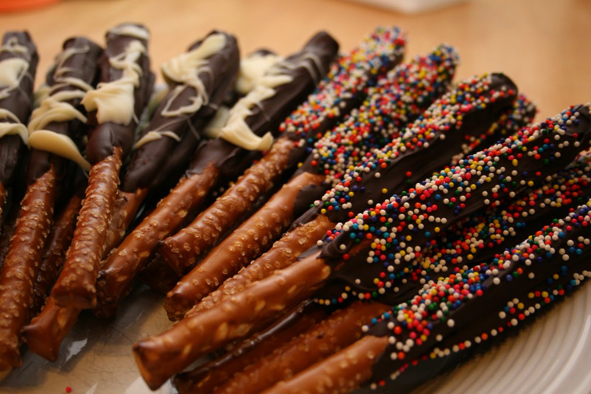 Come get some chocolate covered pretzels!  I like to think of them as wands... #nerdygirl #JKRowling #HARRYPOTTER