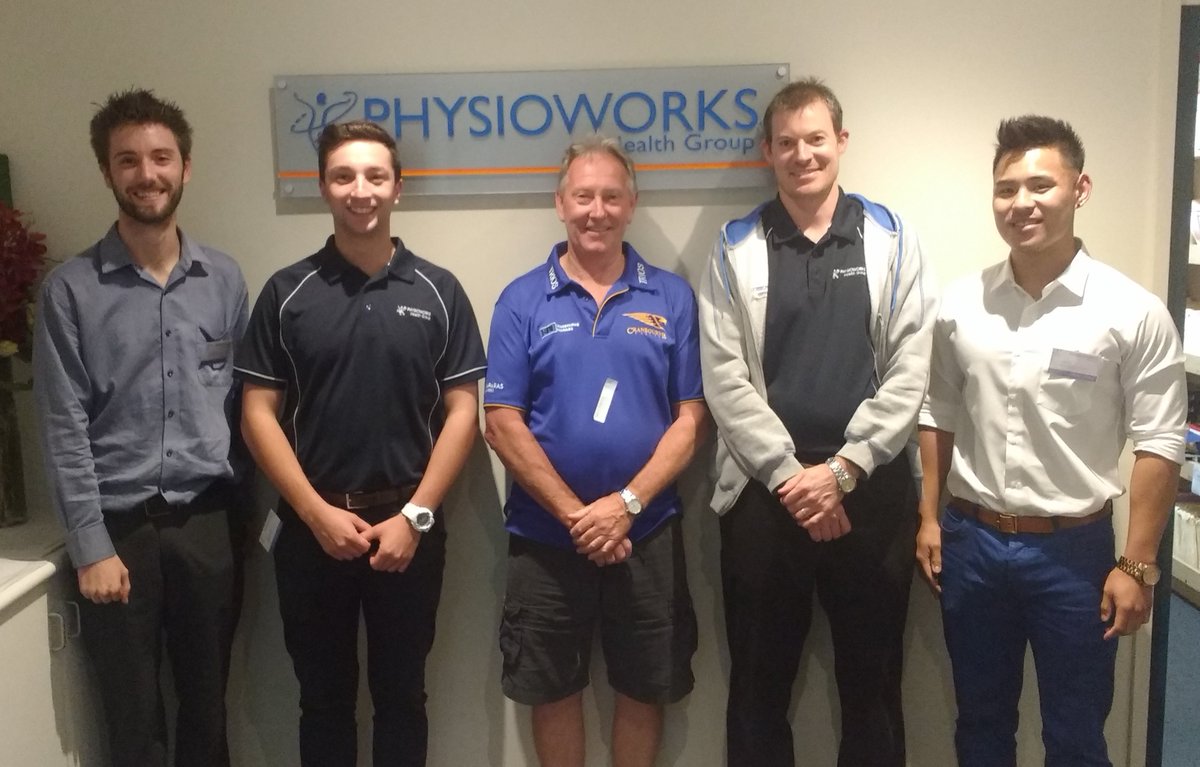 Great educational session <a href="/phgphysioworks/">PhysioworksHealthGrp</a> with SEFNL trainers to ensure best injury management for SEFNL footy players this season