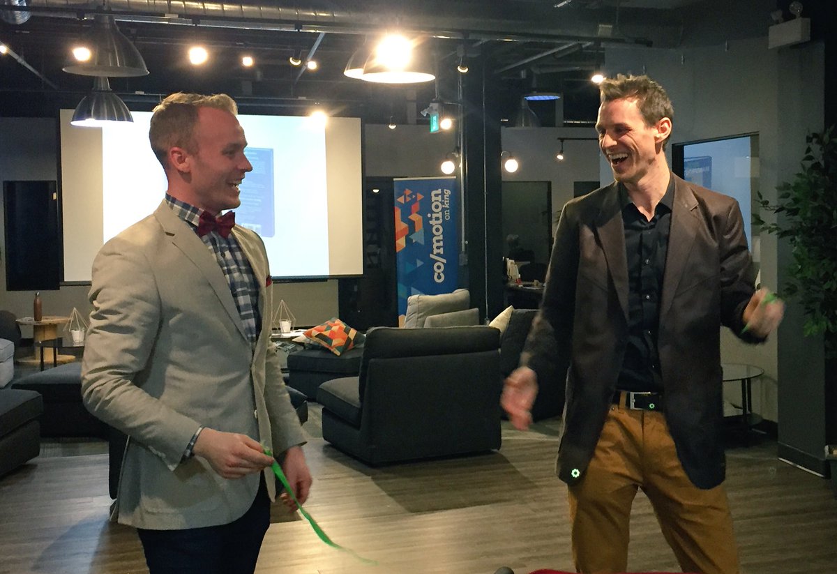 cassdambrosio's tweet photo. Not quite the right tool for a ribbon-cutting, but hey, it's creative (and it worked). Congrats on a successful book launch! #Brainsprouting https://t.co/tlyaYfFpYa