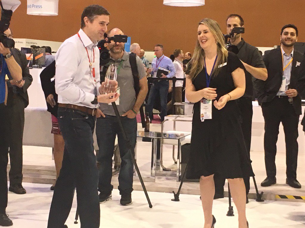 myDscoop's tweet photo. Inkspiration winners are being announced now! #DscoopPhoenix https://t.co/zc8QAUp2hi
