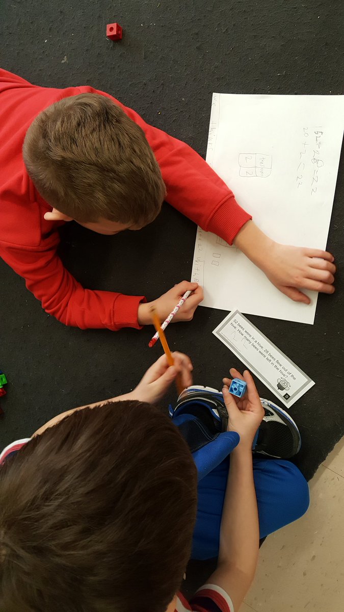 JessiRoZe's tweet photo. Grade 2 using the 4 part problem solving method to solve questions with pictures, numbers, and words! #mathishappening @PrincessE_GEDSB https://t.co/x5nC0SBOfC