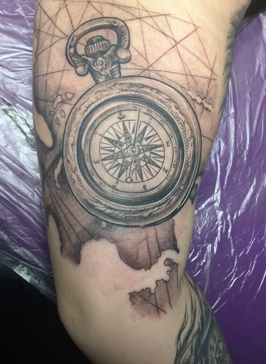 jillianmart1n3z's tweet photo. Sleeve is coming along nicely 💪🏻💉⏱⏳😍 #DontTellMyParents #HiFlorida https://t.co/iJcxRfdFj5