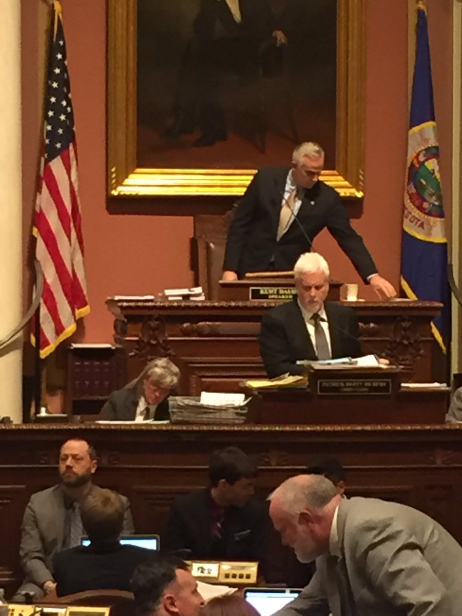 Great to see <a href="/RepTonyAlbright/">Tony Albright</a> acting as Speaker tonite &amp; catching <a href="/BLoonan/">Rep. Bob Loonan</a> working across the aisle. Proud to serve w/ both #mnleg <a href="/CD2MNGOP/">MNCD2 Republicans</a>