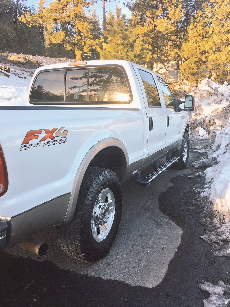 bryson27olson's tweet photo. The new whip is fresh #f2fiddy #lariat https://t.co/1qVEQ2bvaW