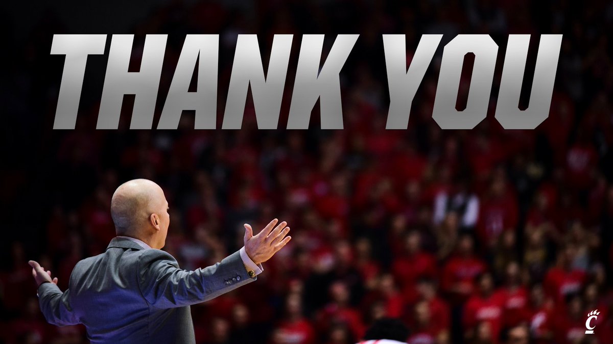 GoBEARCATS's tweet photo. Thank you #BearcatsNation, thank you. #OurHouse2018 https://t.co/ubB7mI8aE0
