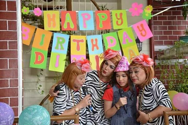 Share any memory from last year's celebration of her birthday sa barangay... 😍😍😍

Happy birthday <a href="/mainedcm/">Maine Mendoza</a>!
🎉🎉🎉🎉🎉

#ALDUBHBDMaine