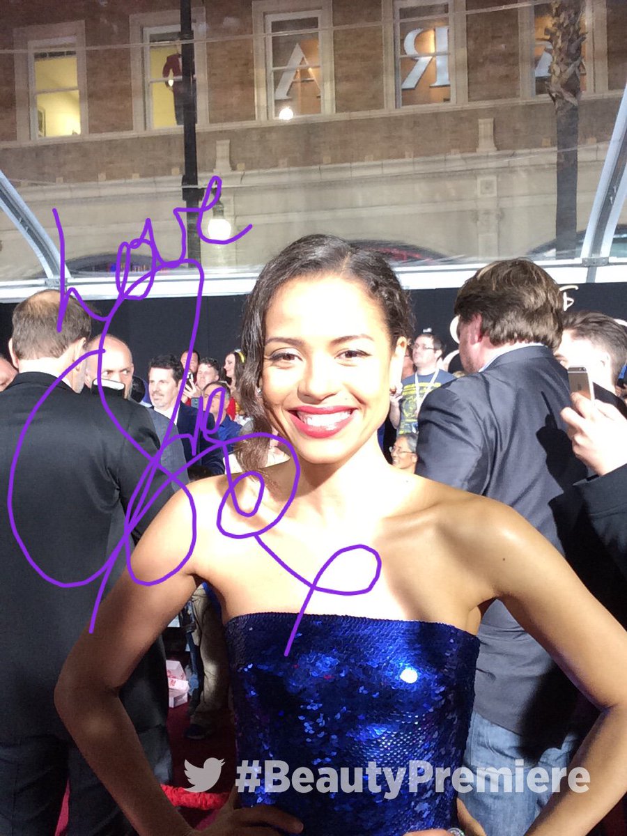 beourguest's tweet image. We're on the red carpet of the #BeautyPremiere with Gugu Mbatha-Raw!