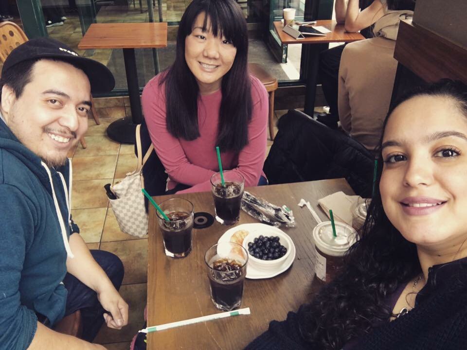 Hesterchang39's tweet photo. Besties https://t.co/5GjlVqm0I5