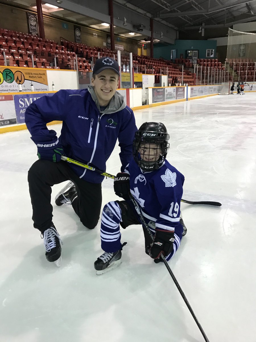 Ryanphilly11's tweet photo. Last IP practice for Jacob!  Surprised by his favorite Mustang #hockeydreams https://t.co/80bD7DecGd