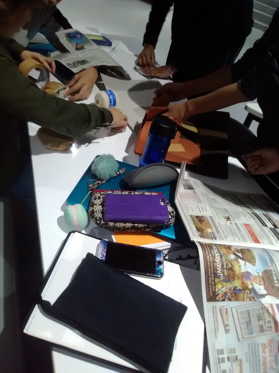 SuperMsKaufman's tweet photo. Ss prototyping for #designthinking &amp; #socialimpact with @apacimpactacademy! https://t.co/hmU3CdNgjD