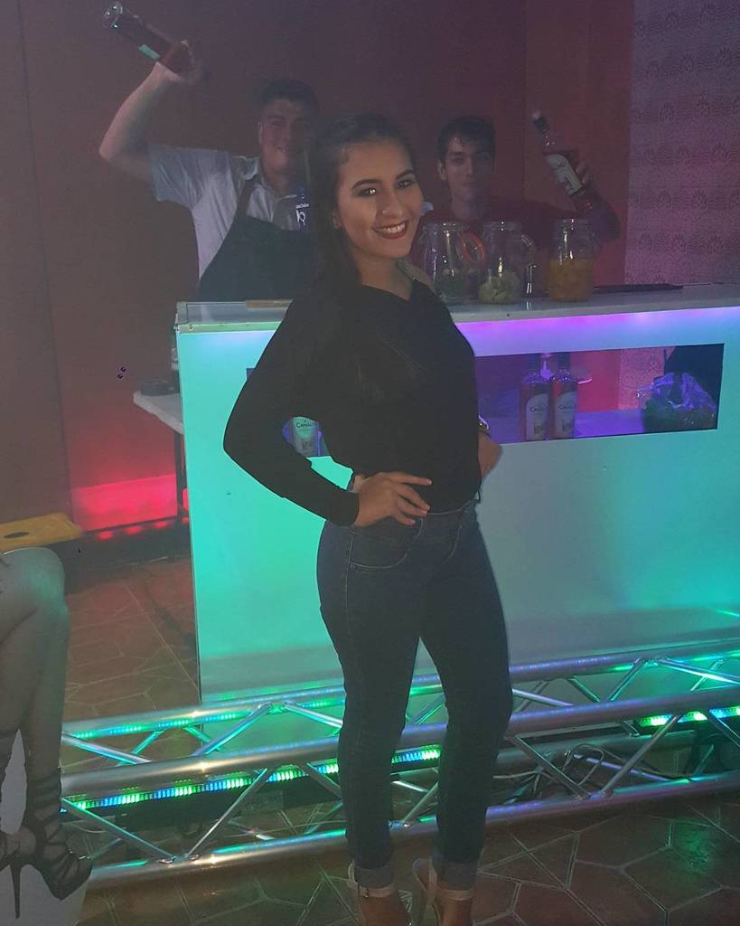 En los 18 de la hermosa <a href="/chabelitac18/">isabel cristinaaa♥إي</a> junto a nuestros aliados de <a href="/koolparty507/">KoolParty JoseMacias</a> ift.tt/2l83F0u