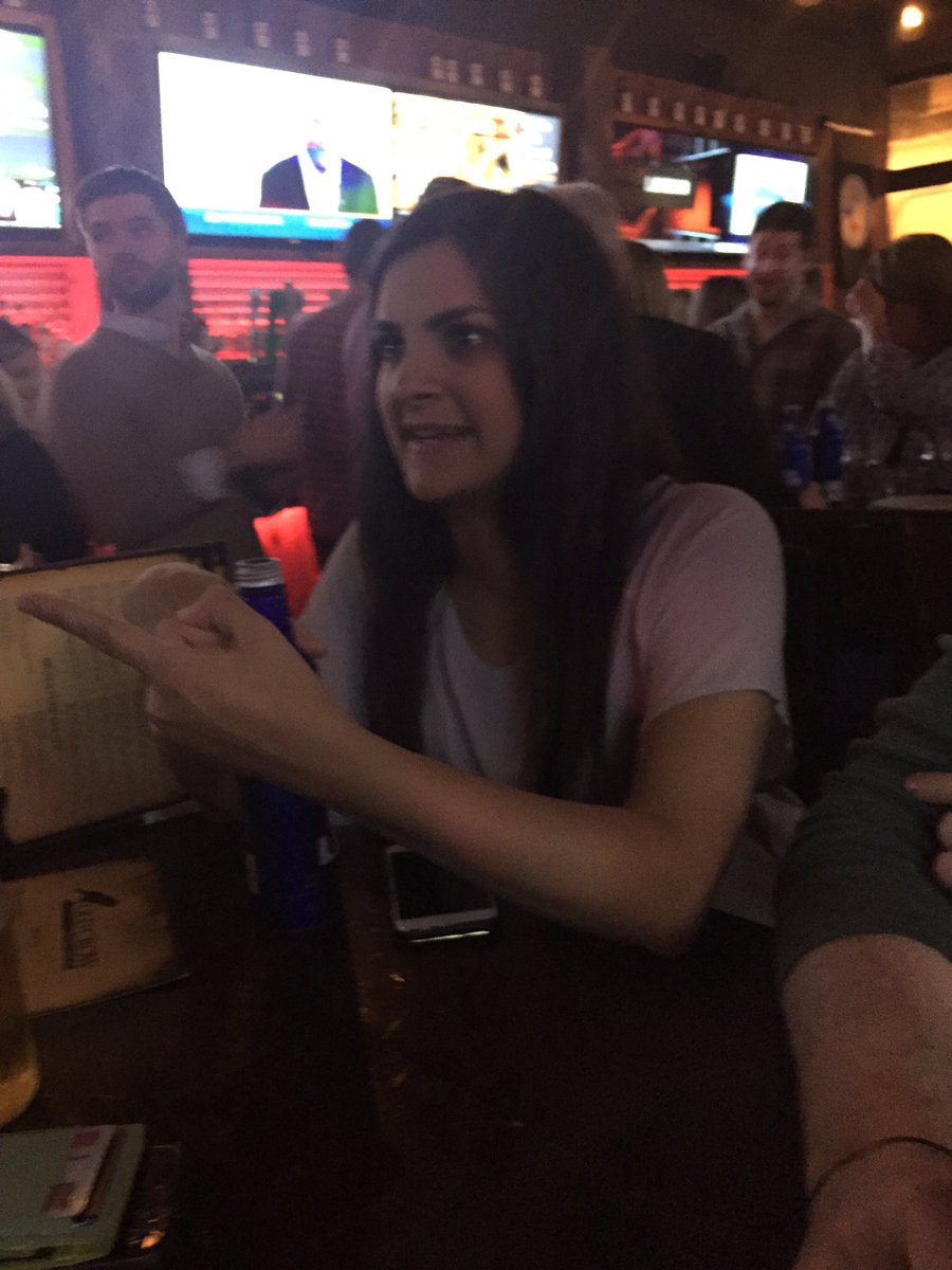 Hannaisfun's tweet photo. #oldcrowchicago #avion https://t.co/lUYAZJLezx