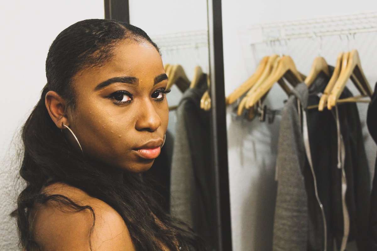 LoveTiffHall_'s tweet photo. Photos by me. Simone, 2017. Lets shoot. #TiffHall #Flawless https://t.co/V85KSBwEi8