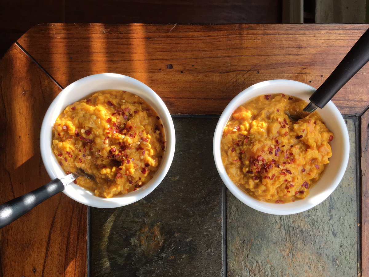 BunnysBite's tweet photo. Wrapping up #LentilWeek with my Curry Lentil Soup!!! #vegan #glutenfree

Find recipe at https://t.co/6YJGK5LZtX ☺️ https://t.co/eibEyoz8nC