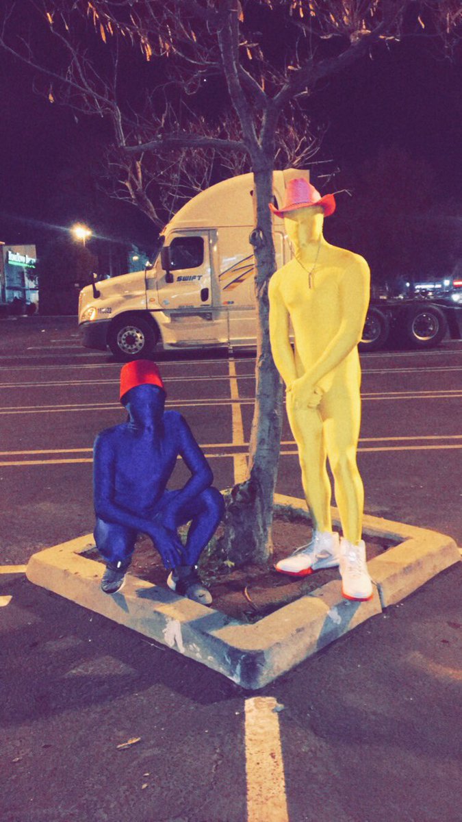 noahtratree's tweet photo. 200 Retweets and we'll release the video. https://t.co/0CvyfTeuG6