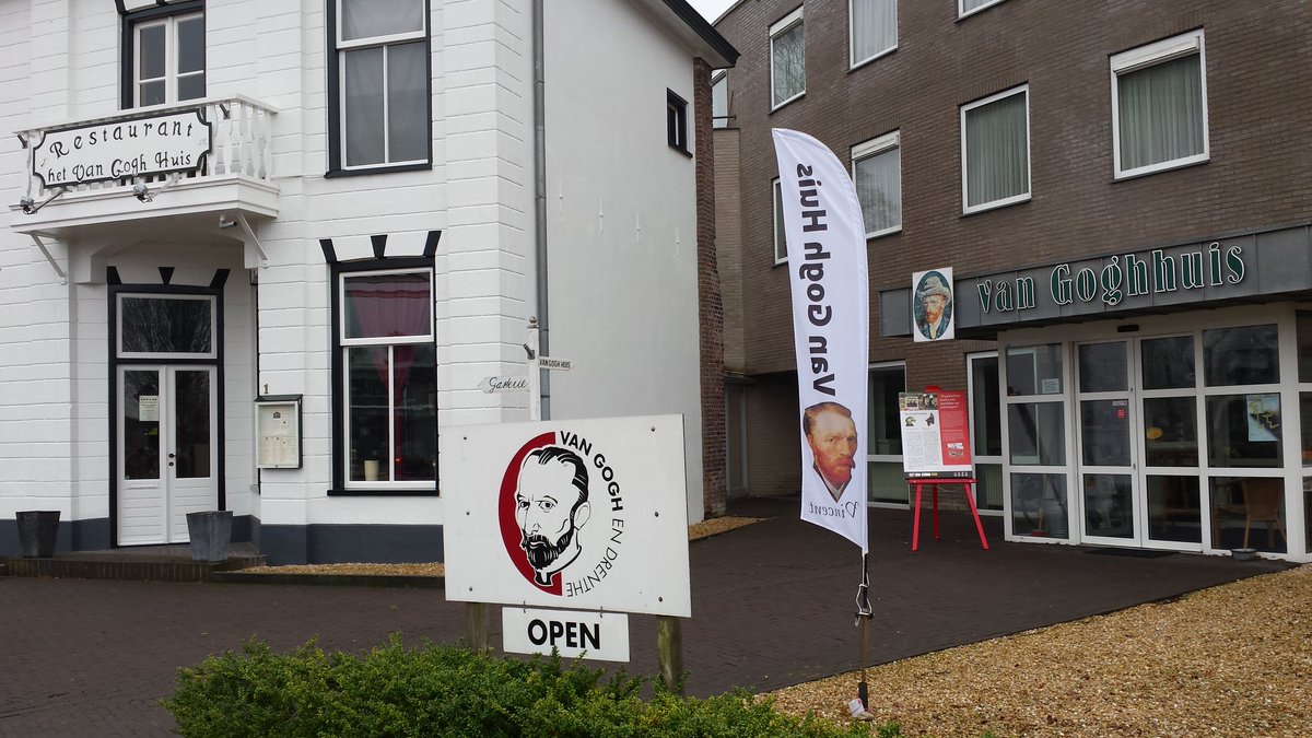 Yv_Hiemstra's tweet photo. Ontroerend verhaal met prachtige invalshoek #VincentVanGogh in Drenthe. De moeite meer dan waard! https://t.co/RxKNDIhAsG
