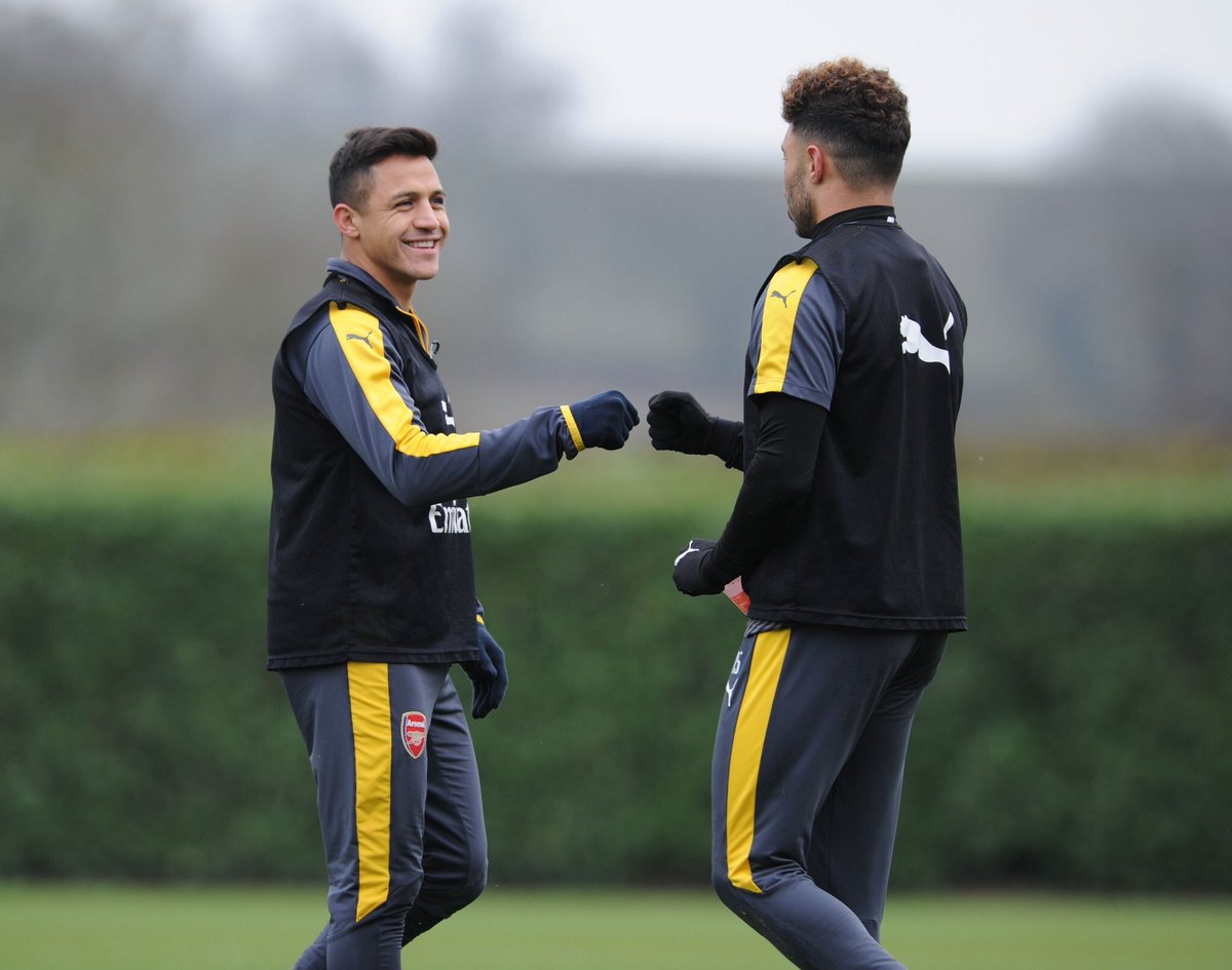 I can't believe Arsenal recreated the scene in Prison Break when Teabag and Abruzzi work together to both escape.