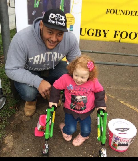 ezzyswishtowalk's tweet photo. @tongauiha https://t.co/ALEYrQYQBg pls RT to support Thornbury toddler Ezzys wish to walk❤️ https://t.co/RxZmN4PAhS