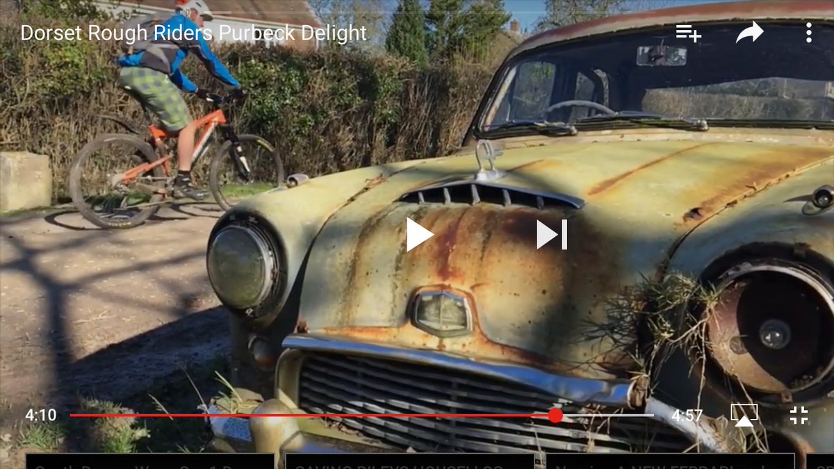 DRRmtb's tweet photo. 9 #DRR club members rode the glorious, sunny #Purbecks yesterday. 

Here's the video! https://t.co/IhgxOvxVvJ https://t.co/qKj8w9ecy4