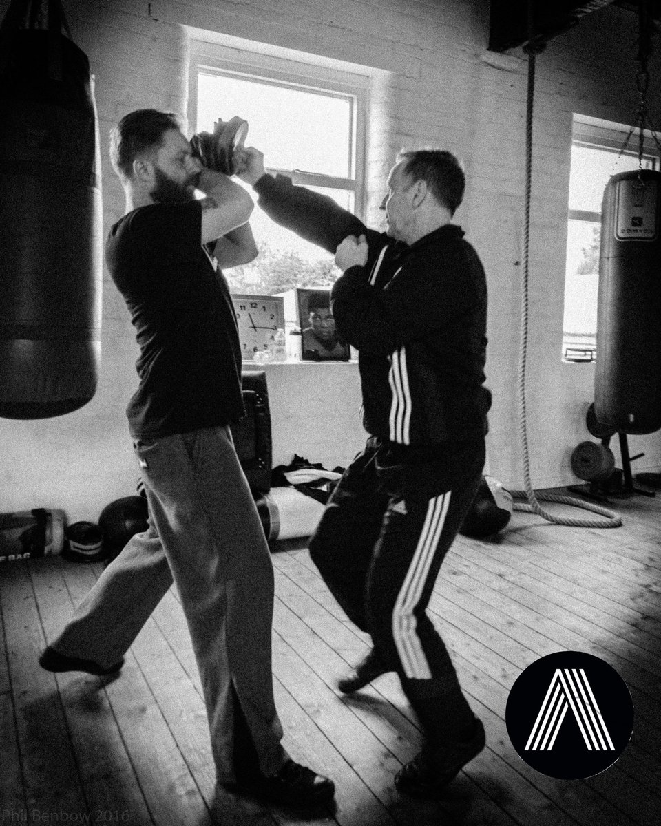 ABMVTManchester's tweet photo. The one to follow #WingChun #Manchester #Stockport #VingTsun #PadWork #KungFu #GungFu #IpMan #ABMVT #punch #Punch #Fighter #MMA #Practical https://t.co/vlaUnK8DFB