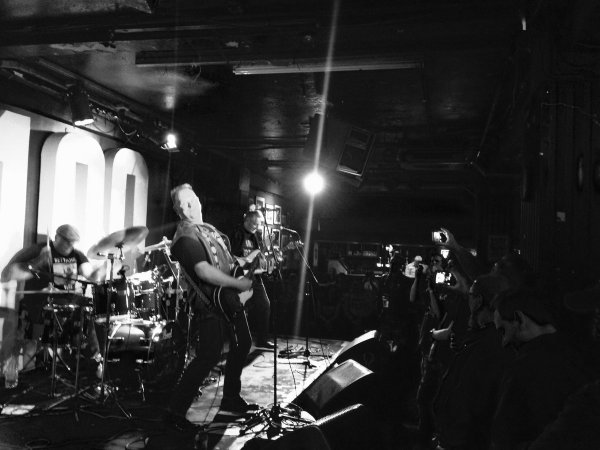 neilmlomax's tweet photo. Cracking gig with Beltane fire last night at @100clubLondon #rockabilly #beltanefire https://t.co/XCYLi1r5rU
