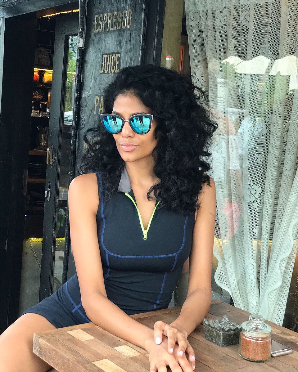 ThanujaAnanthan's tweet photo. #ProjectMerdeka🎬🇲🇾 #TVSeries
#PinewoodStudios
#Actress
#ThanujaasDevi
#eatbreathesleepDevi https://t.co/tiwEOSLI7r